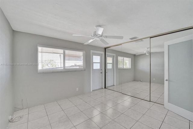 2909 Middle River Dr 204, Fort Lauderdale, FL 33306