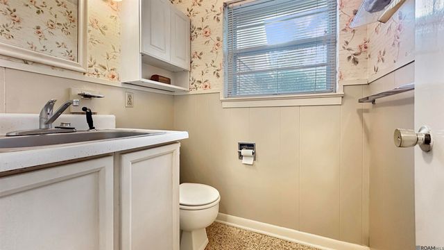 5929 Menlo Dr, Baton Rouge, LA 70808