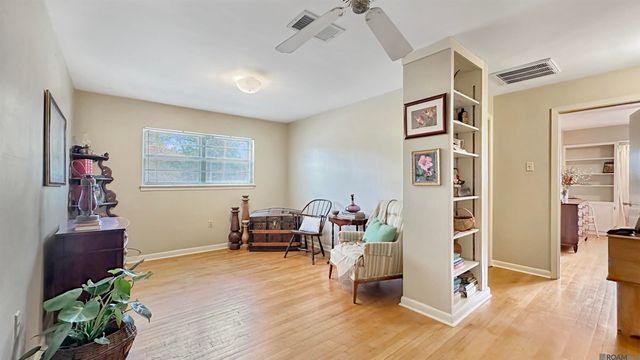 5929 Menlo Dr, Baton Rouge, LA 70808