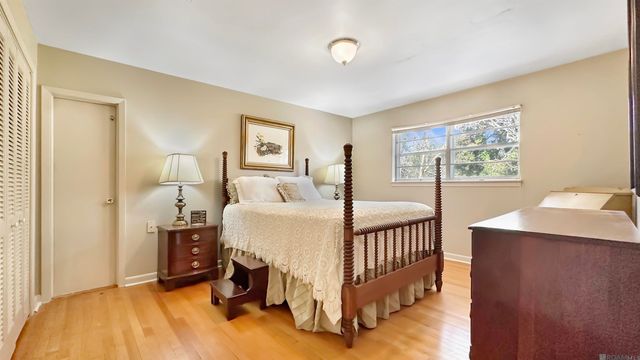 5929 Menlo Dr, Baton Rouge, LA 70808