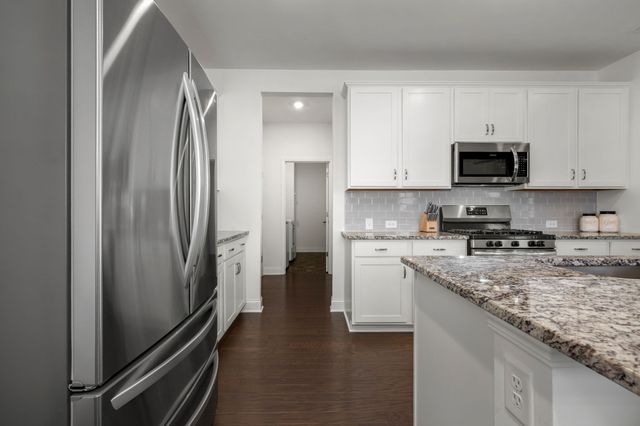 108 Sherringham Way, White House, TN 37188