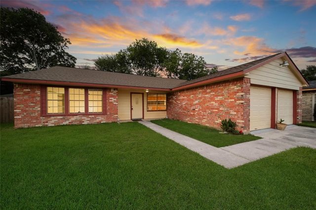 3450 Hartington Drive, Houston, TX 77066