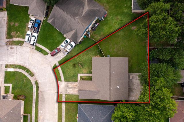 3450 Hartington Drive, Houston, TX 77066