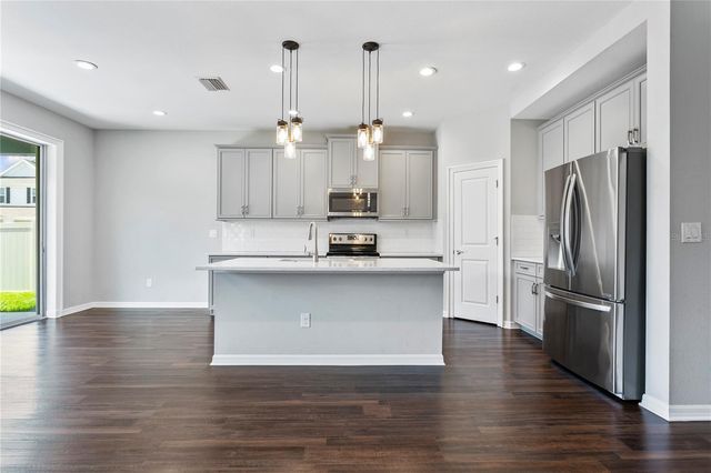 1221 MONTGOMERY BELL ROAD, Wesley Chapel, FL 33543