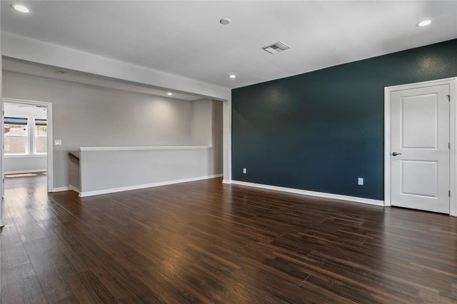 1221 MONTGOMERY BELL ROAD, Wesley Chapel, FL 33543