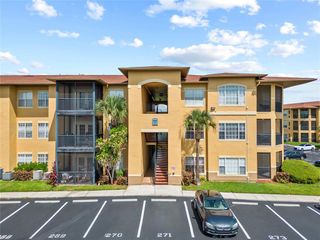 4306 BAYSIDE VILLAGE DRIVE 201, Tampa, FL 33615