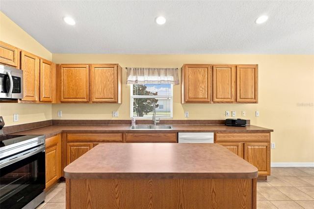 730 SPRING CAVERN AVENUE, Orange City, FL 32763