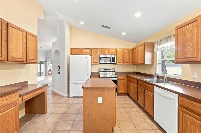 730 SPRING CAVERN AVENUE, Orange City, FL 32763