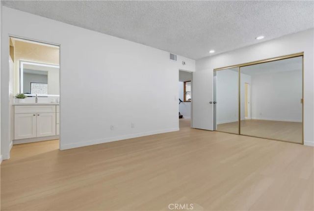 728 E Kensington Road, Los Angeles, CA 90026