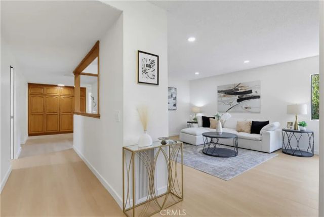 728 E Kensington Road, Los Angeles, CA 90026