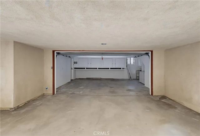 728 E Kensington Road, Los Angeles, CA 90026