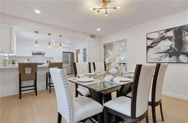 728 E Kensington Road, Los Angeles, CA 90026