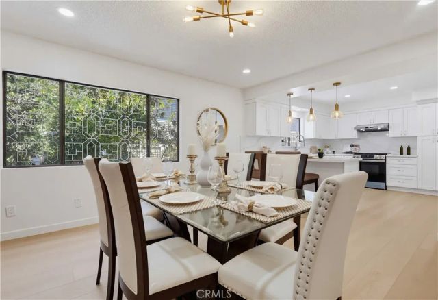 728 E Kensington Road, Los Angeles, CA 90026