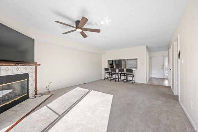 464 Oak Point, Forest, VA 24551