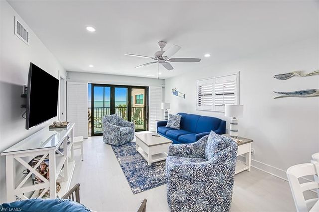 2230 Camino Del Mar DR 3A3, Sanibel, FL 33957