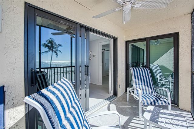 2230 Camino Del Mar DR 3A3, Sanibel, FL 33957