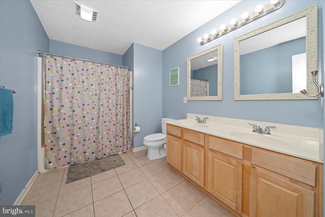 3070 FAST LANDING RD, Dover, DE 19901