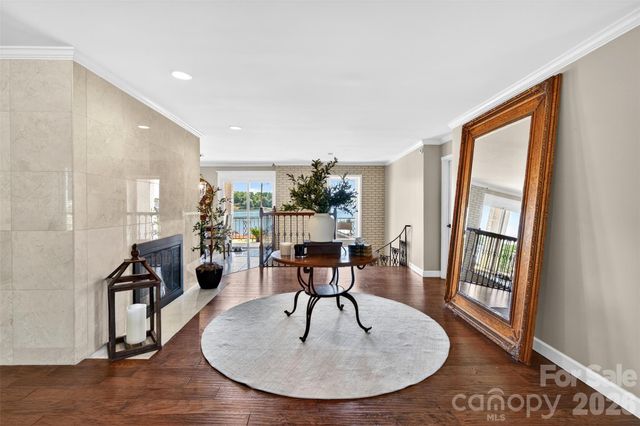 615 Kenway Loop, Mooresville, NC 28117