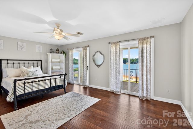 615 Kenway Loop, Mooresville, NC 28117