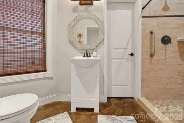 615 Kenway Loop, Mooresville, NC 28117