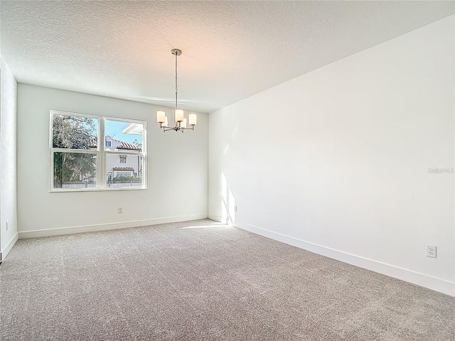 4614 W EUCLID AVENUE, Tampa, FL 33629