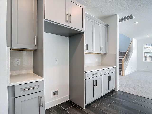 4614 W EUCLID AVENUE, Tampa, FL 33629