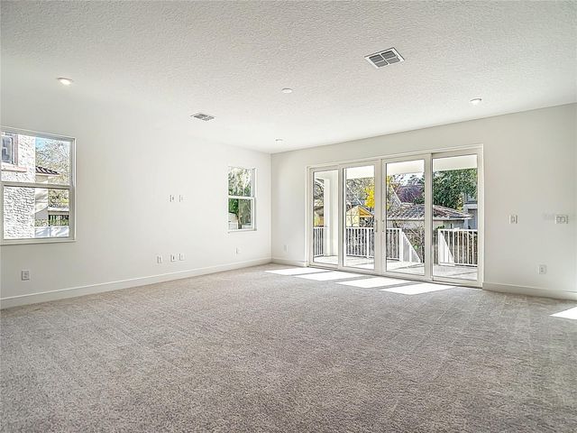 4614 W EUCLID AVENUE, Tampa, FL 33629