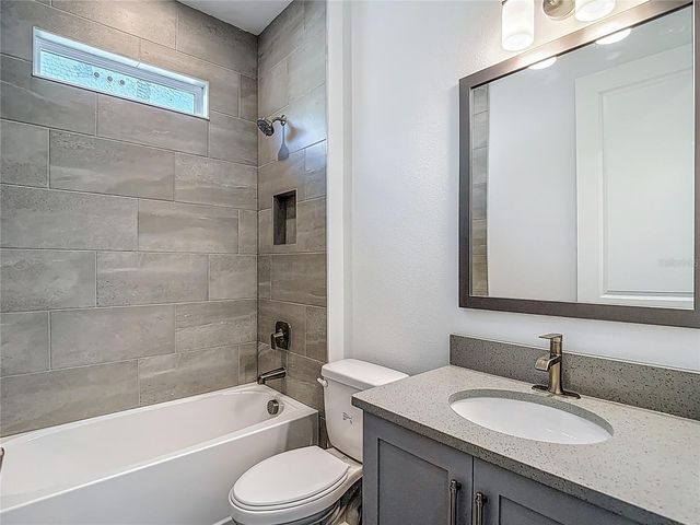 4614 W EUCLID AVENUE, Tampa, FL 33629