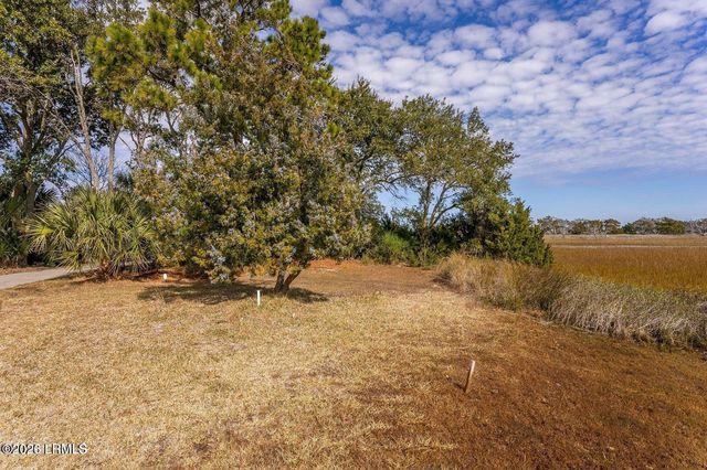 8 Key West Drive, Harbor Island, SC 29920