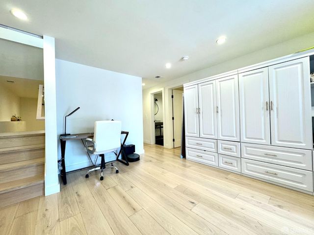 567 Head Street, San Francisco, CA 94132