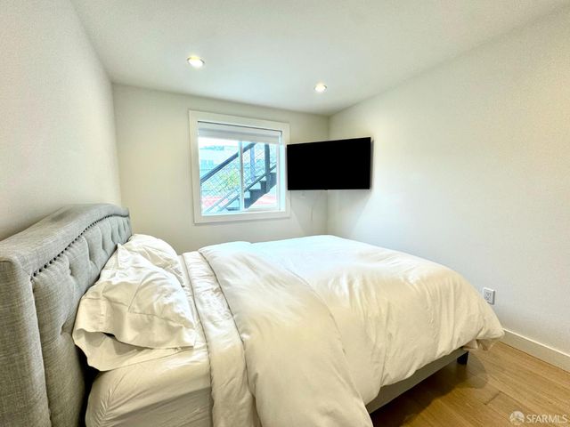 567 Head Street, San Francisco, CA 94132