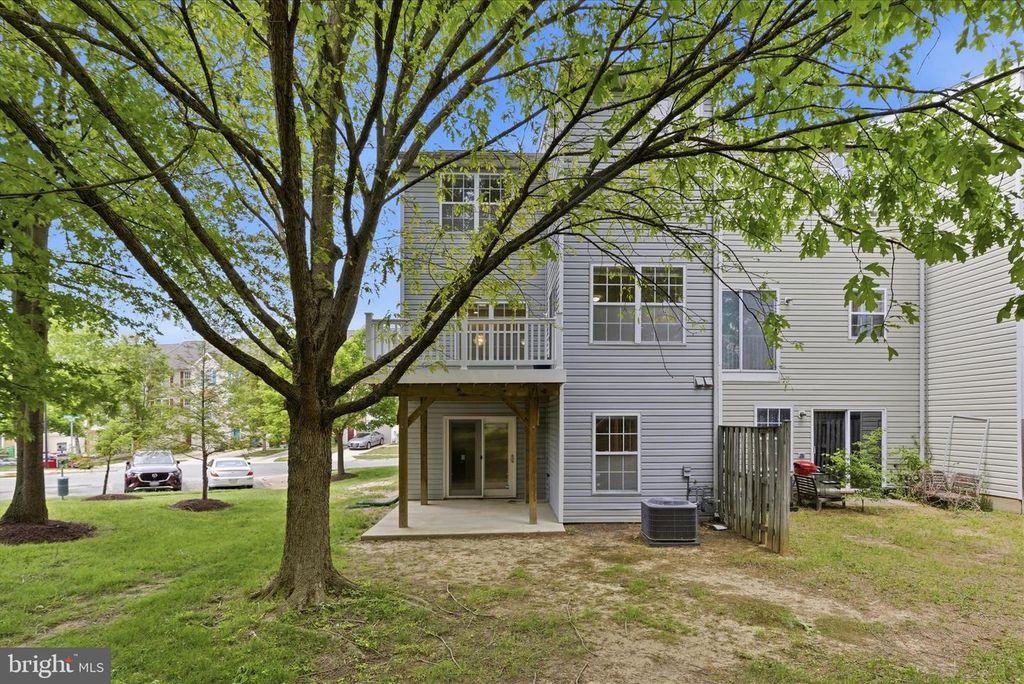 Image 36 of property listing at 4301 LAVENDER LN, Bowie, MD 20720
