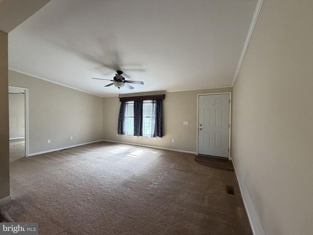 7287 PEARSONS CORNER RD, Dover, DE 19904