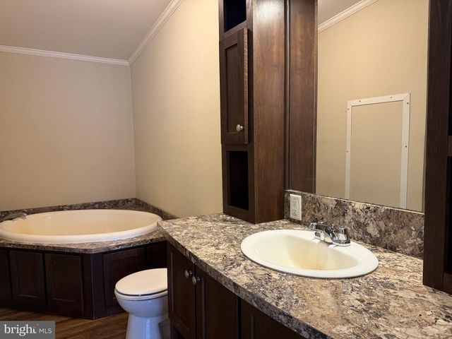 7287 PEARSONS CORNER RD, Dover, DE 19904