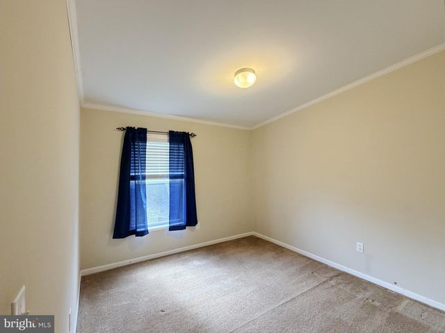 7287 PEARSONS CORNER RD, Dover, DE 19904