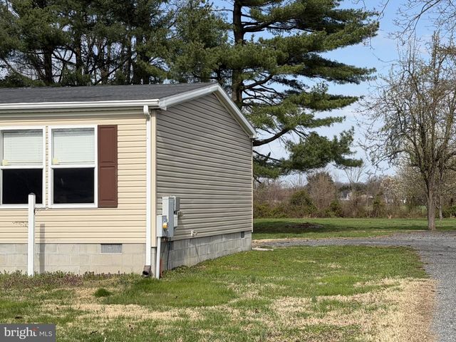 7287 PEARSONS CORNER RD, Dover, DE 19904