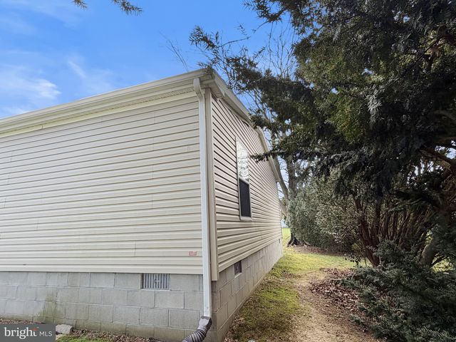 7287 PEARSONS CORNER RD, Dover, DE 19904