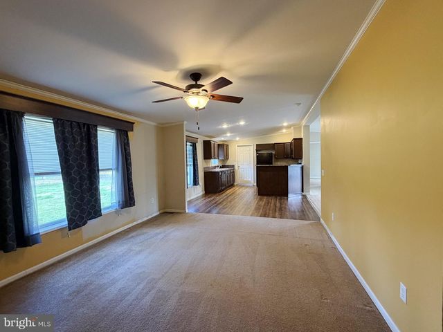 7287 PEARSONS CORNER RD, Dover, DE 19904