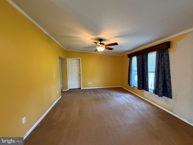 7287 PEARSONS CORNER RD, Dover, DE 19904