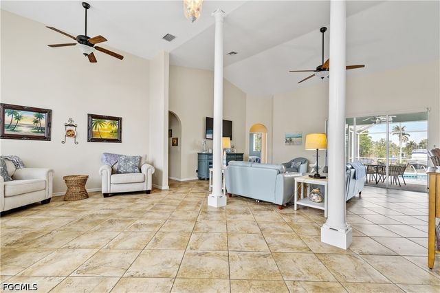 1809 Savona PKWY, Cape Coral, FL 33904