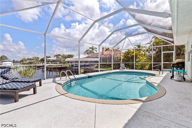 1809 Savona PKWY, Cape Coral, FL 33904