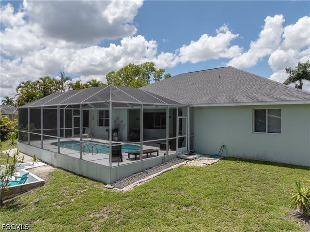 1809 Savona PKWY, Cape Coral, FL 33904
