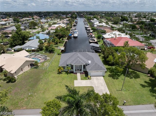 1809 Savona PKWY, Cape Coral, FL 33904