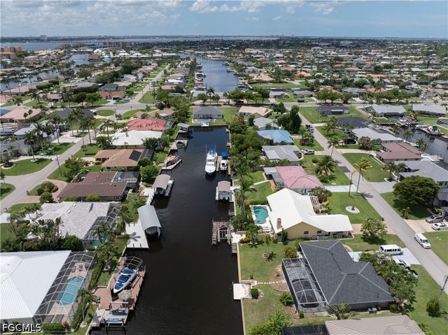 1809 Savona PKWY, Cape Coral, FL 33904