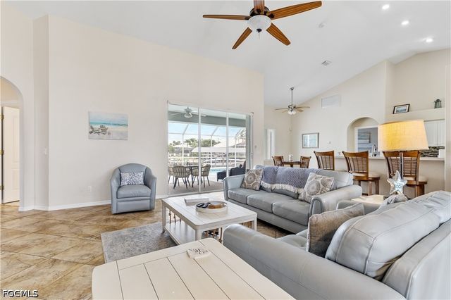 1809 Savona PKWY, Cape Coral, FL 33904