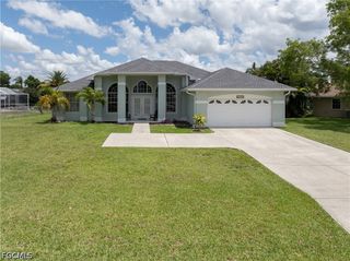 1809 Savona PKWY, Cape Coral, FL 33904