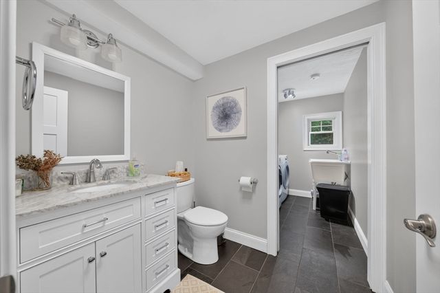 6 Ida Way, Freetown, MA 02702