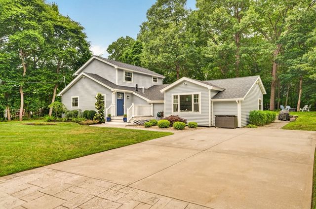 6 Ida Way, Freetown, MA 02702