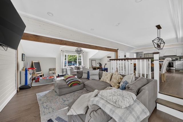 6 Ida Way, Freetown, MA 02702