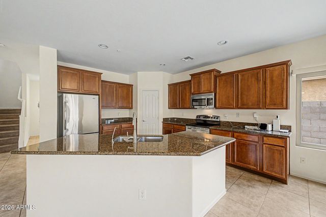 12202 W MOUNTAIN VIEW Drive, Avondale, AZ 85323